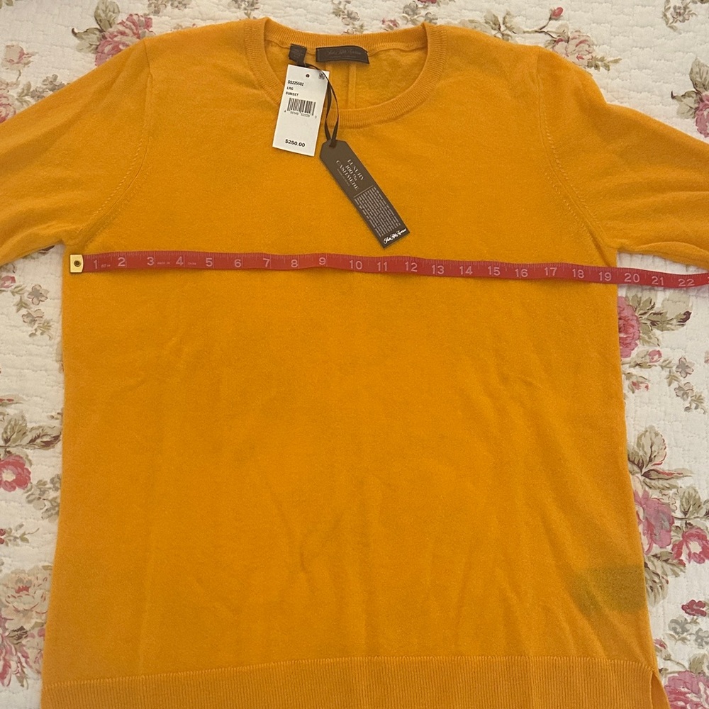 Saks Fifth Avenue Cashmere Orange (Mustard) Crew Neck Sweater NWT